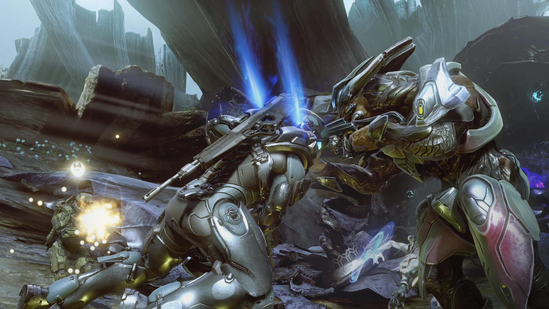 Spartans in combat with the Covenant in Halo 5